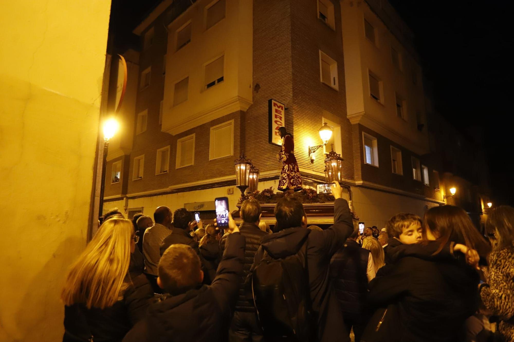 En imágenes | Procesiones del Miércoles Santo en Zaragoza