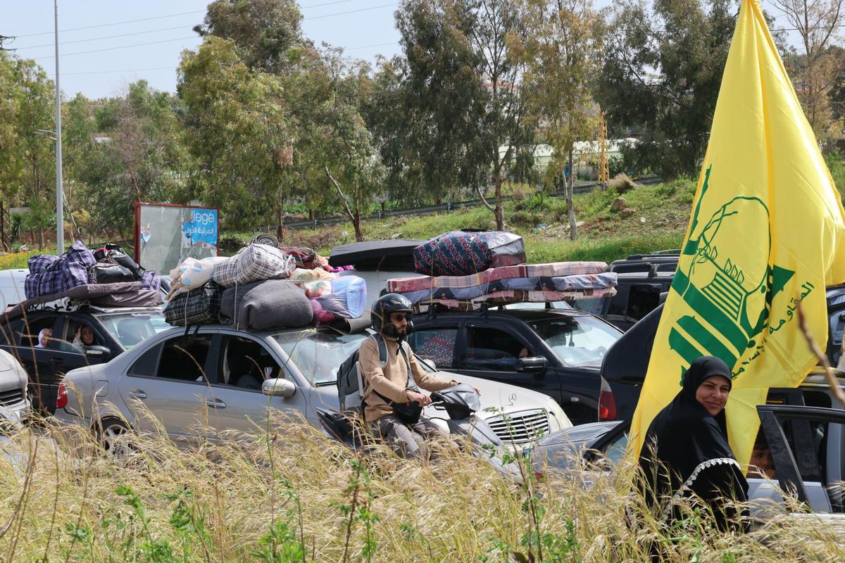 Miles de desplazados regresan a sus hogares en el Líbano Miles de desplazados regresan a sus hogares en el Líbano