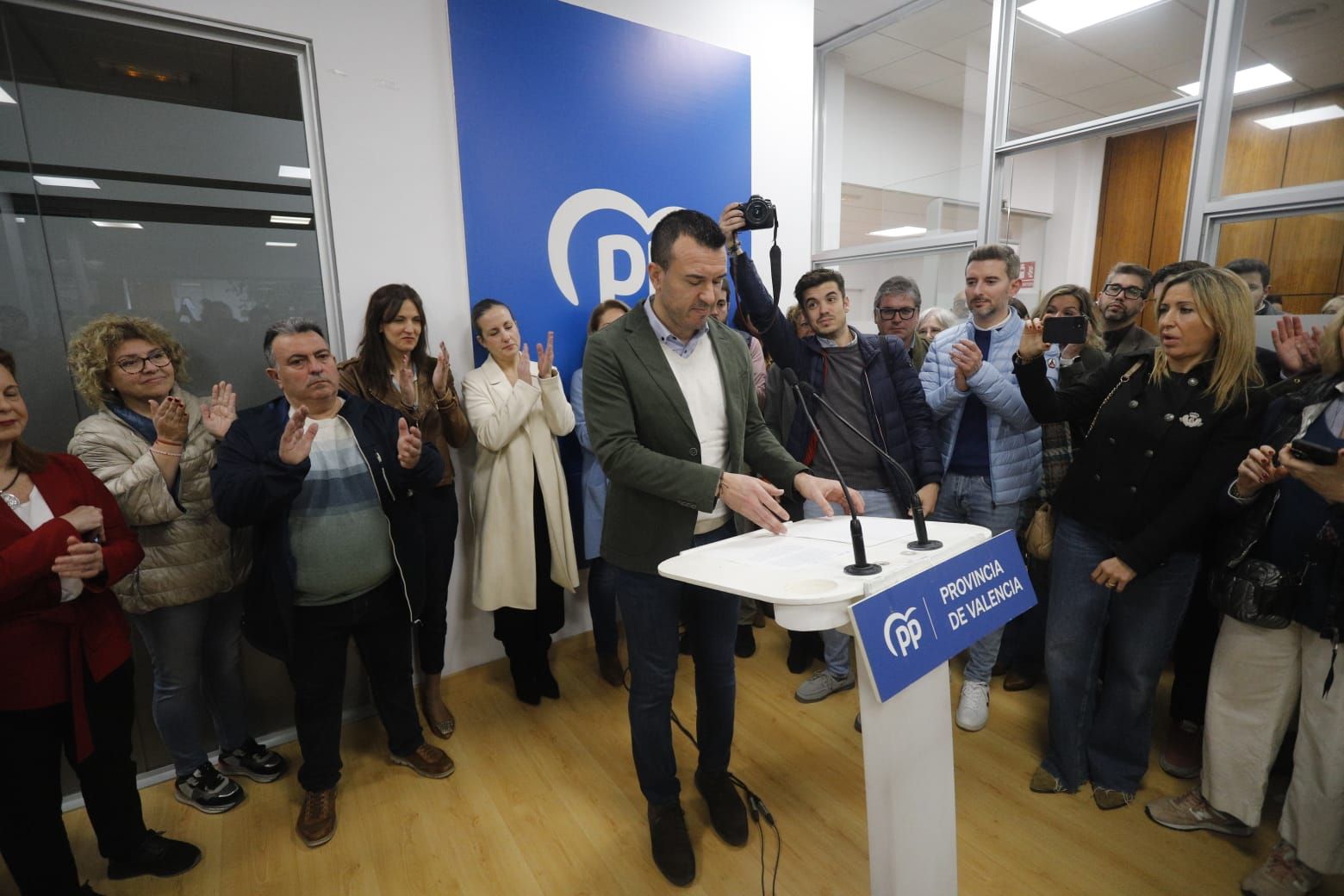 Los alcaldes del PP de Valencia firman un manifiesto contra la ley de 'amnistía'