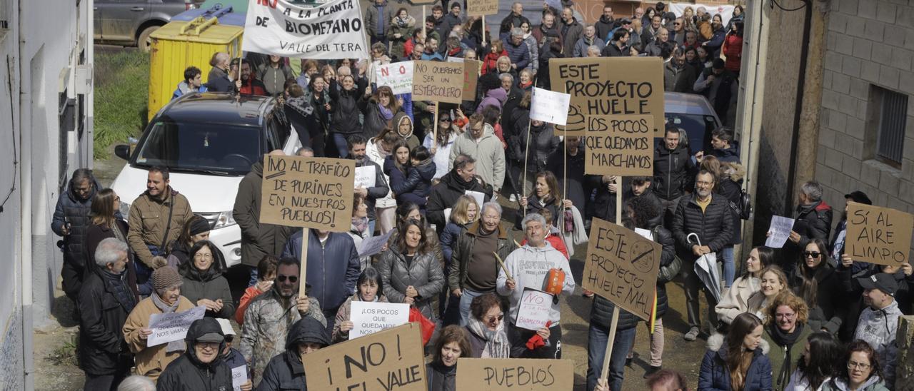 Concentración contra el proyecto de la planta de biometano en Vega de Tera el pasado día 30.