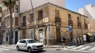 Torrevieja exige a la Fundación que evite que la Casa de López Dols se venga abajo