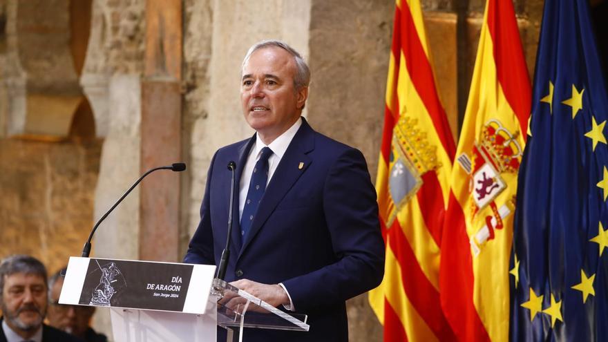 El presidente de Aragón, Jorge Azcón, durante su discurso.