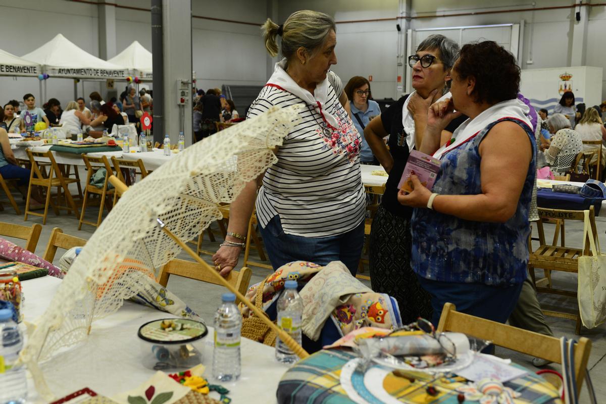 GALERÍA | El arte del encaje y la filigrana toma Benavente