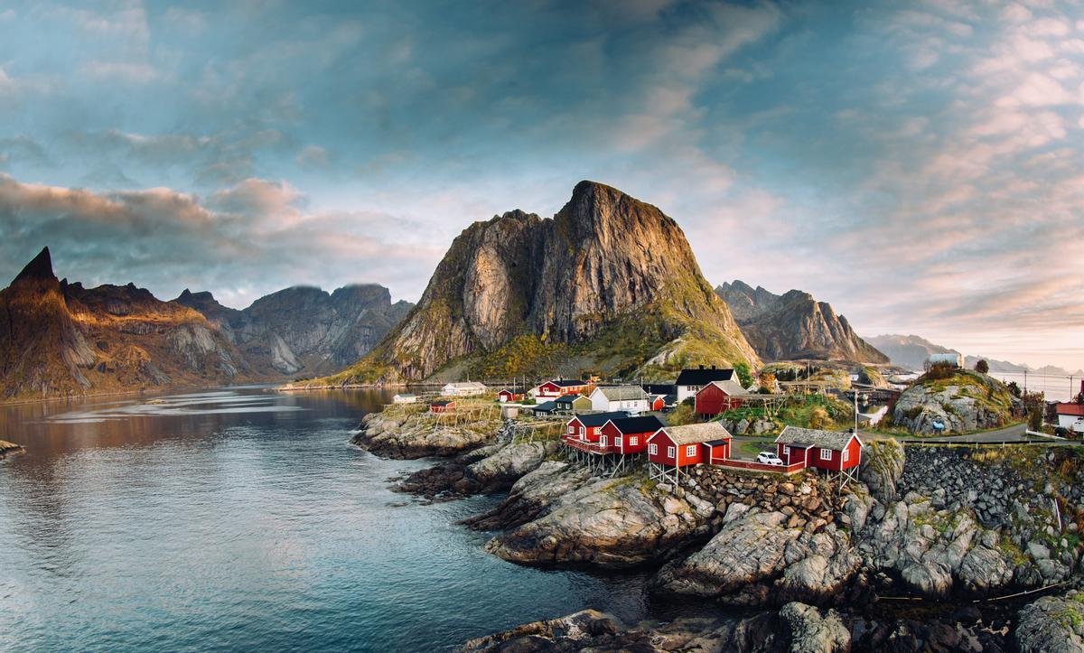 Con Oceania Cruises es posible navegar por los fiordos noruegos