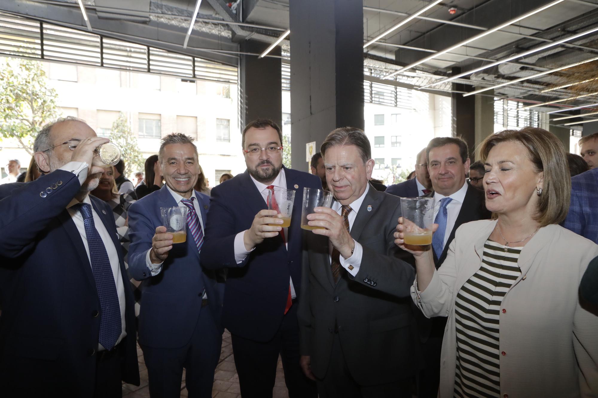 En imágenes: así fue la inauguración de los locales de hostelería en el Vasco