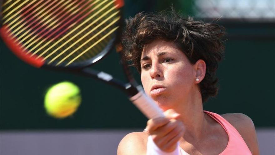 Carla Suárez resuelve su debut en Roland Garros con comodidad