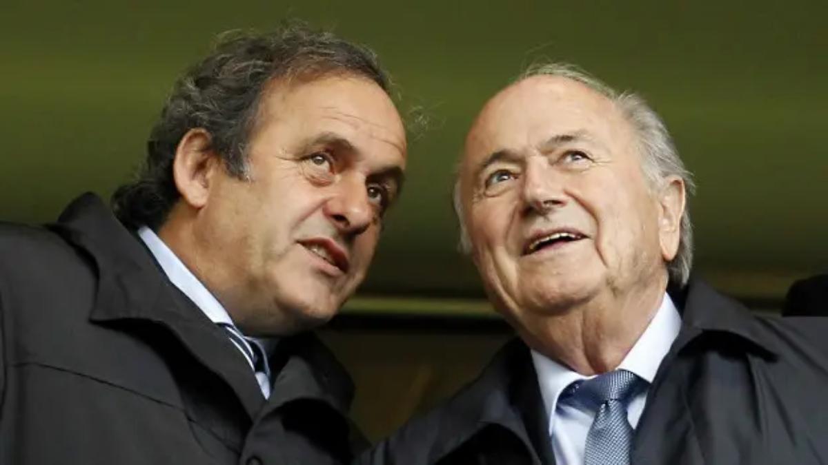 Platini y Blatter, expresidentes de la UEFA y la FIFA, respectivamente.
