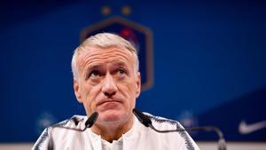 rpaniagua45873191 france s head coach didier deschamps looks on as he gives a 181112193513