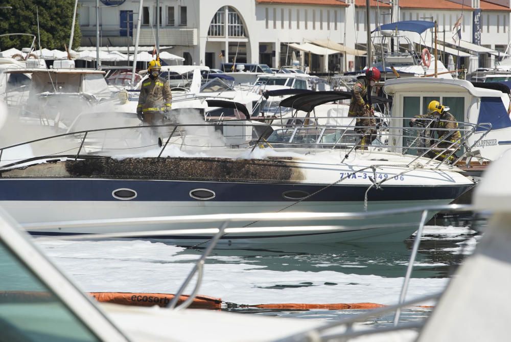 Incendi al port de Palamós