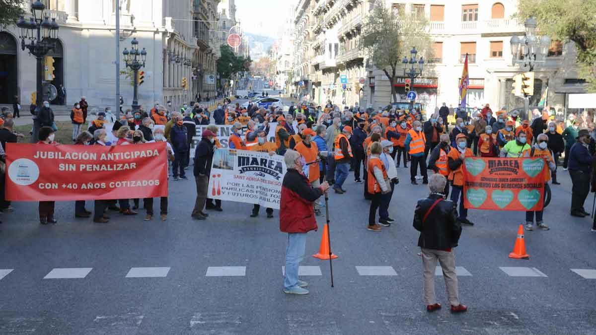 Manifestación de Marea pensionista en Barcelona