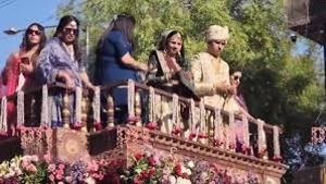 Captura del vídeo en el que se ve a la pareja india