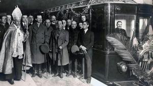 El metro de BCN celebra 100 anys amb projectes per allargar els seus tentacles