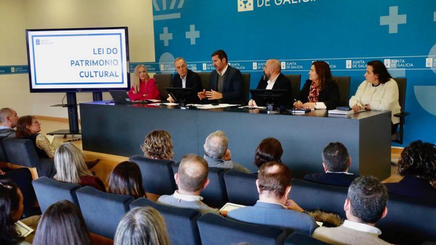 Reunión sobre la modificación de la ley. |  FdV