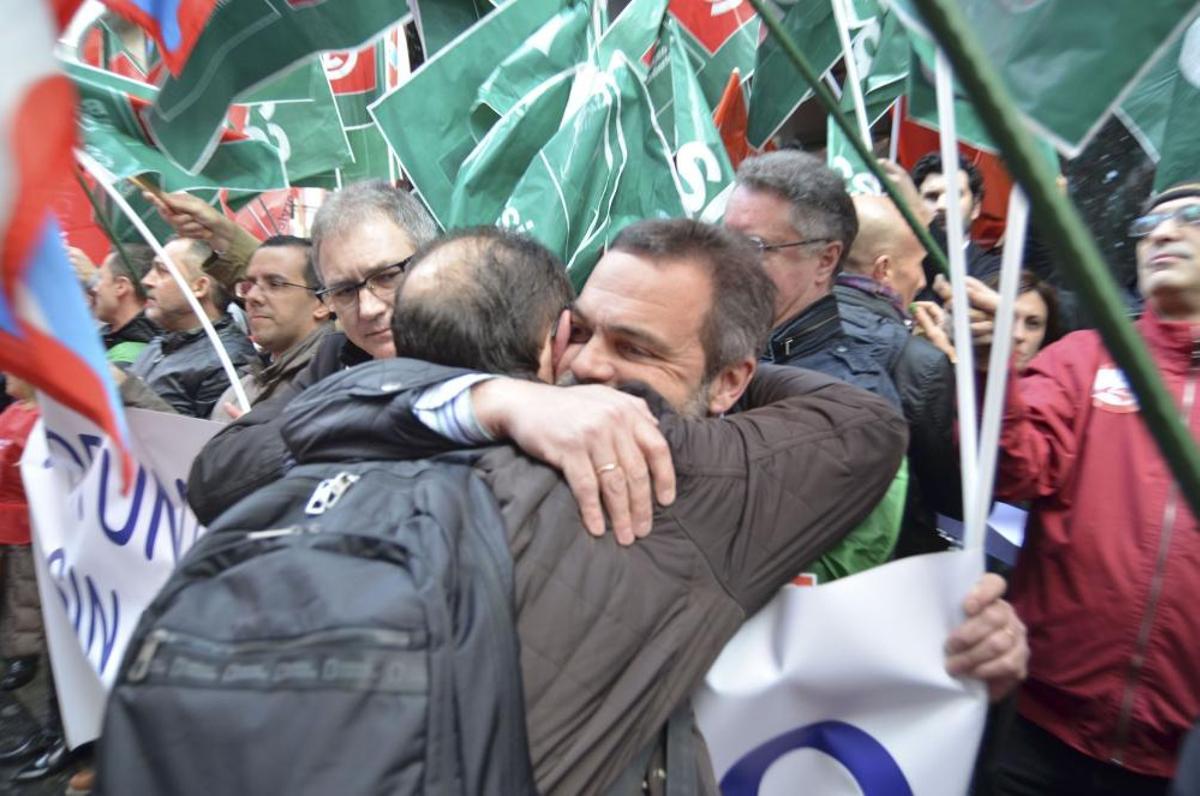 Empleados de las antiguas cajas reclaman avances en su covenio