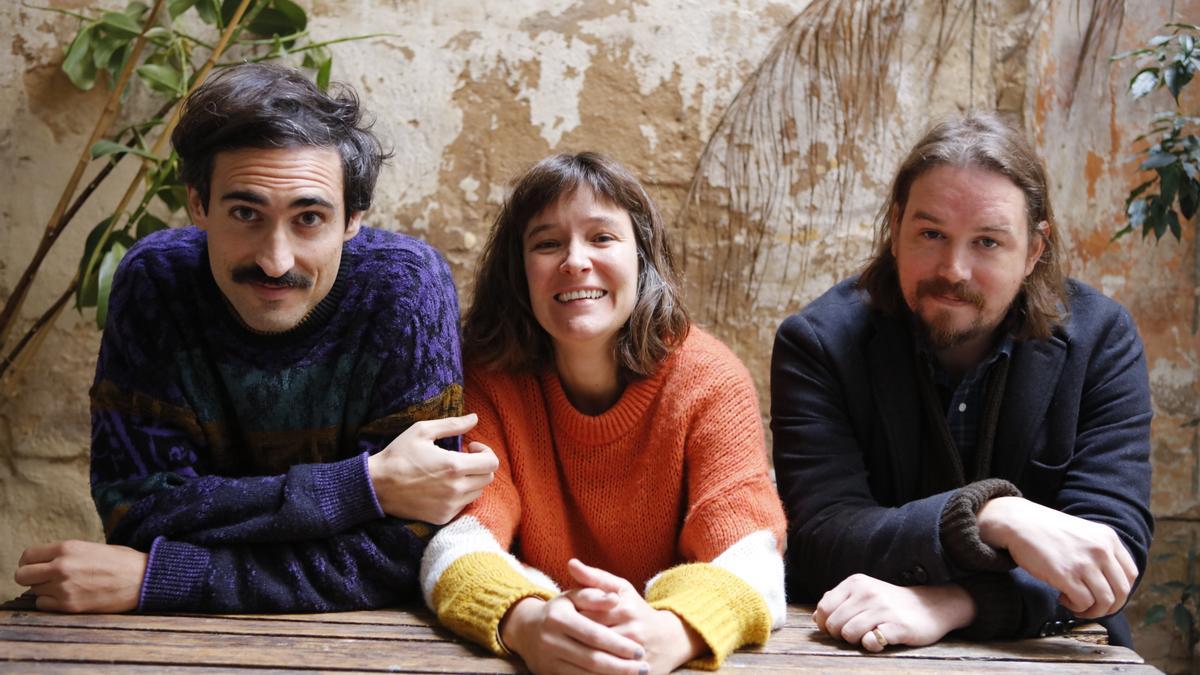 Kreatives Trio: der Musiker Diego Iribe, die Künstlerin Elitxo Garayalde und Alex Peck.