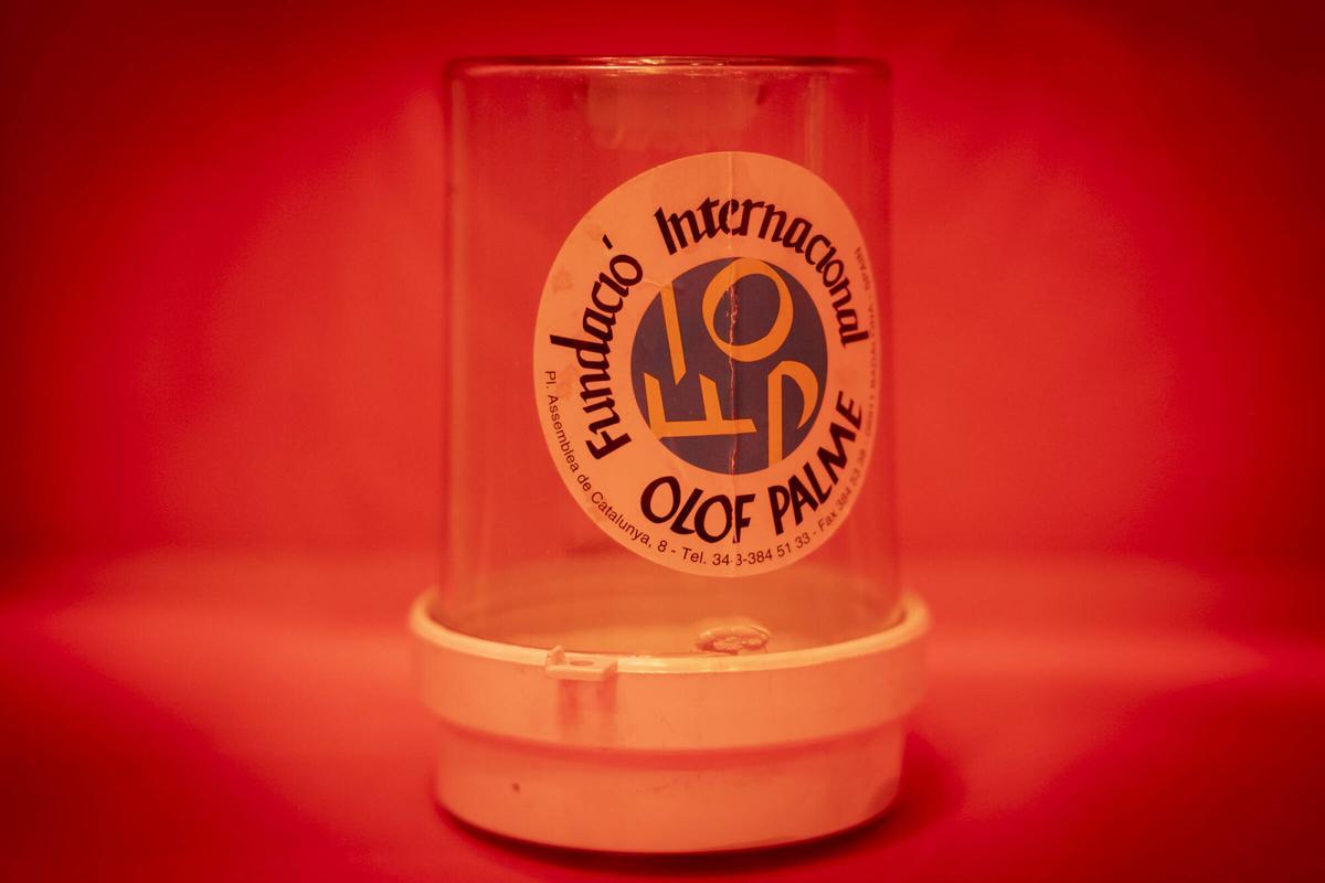 La urna original con la que Olof Palme recogía donativos para el cambio en España.