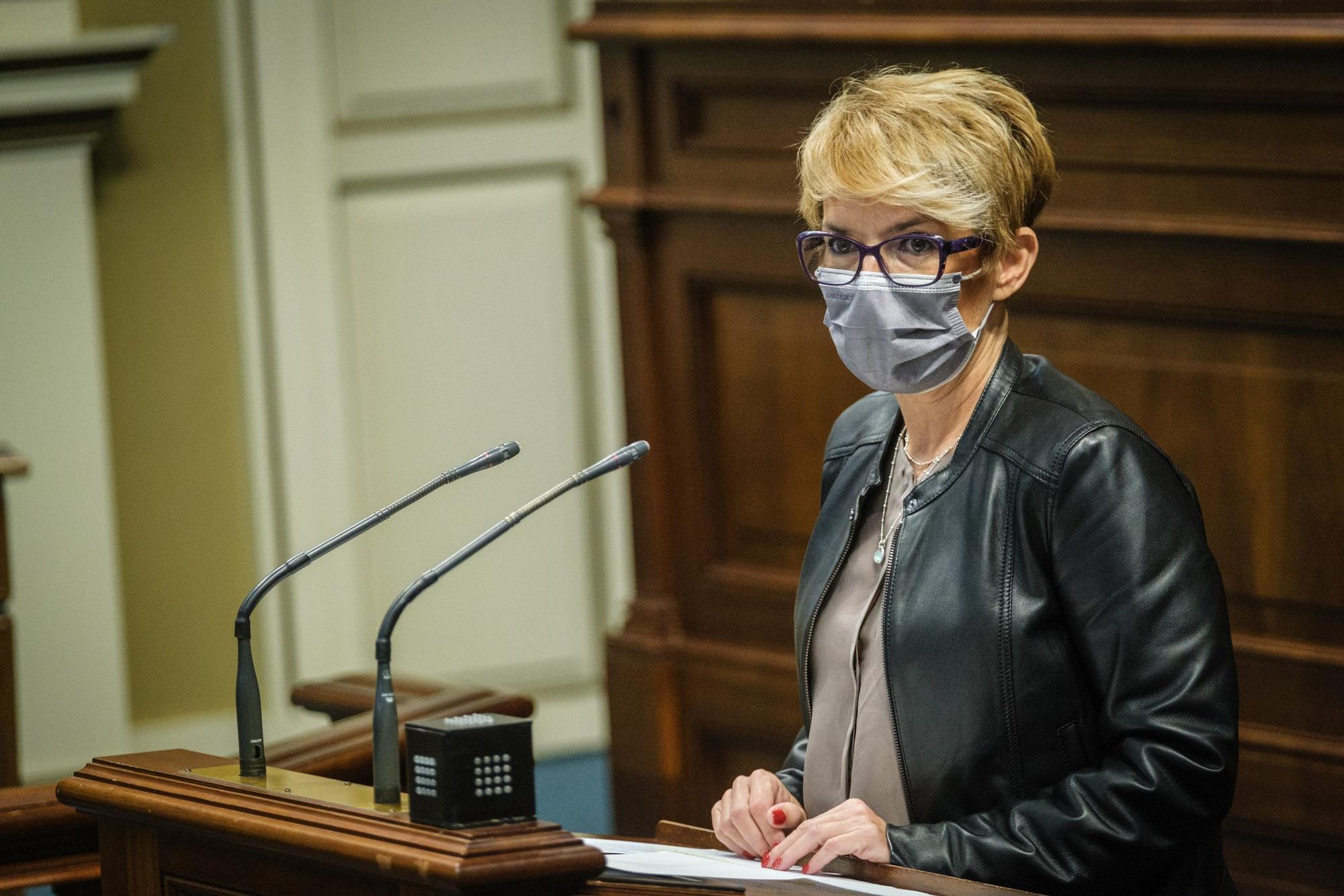 Pleno del Parlamento de Canarias (27/12/2021)