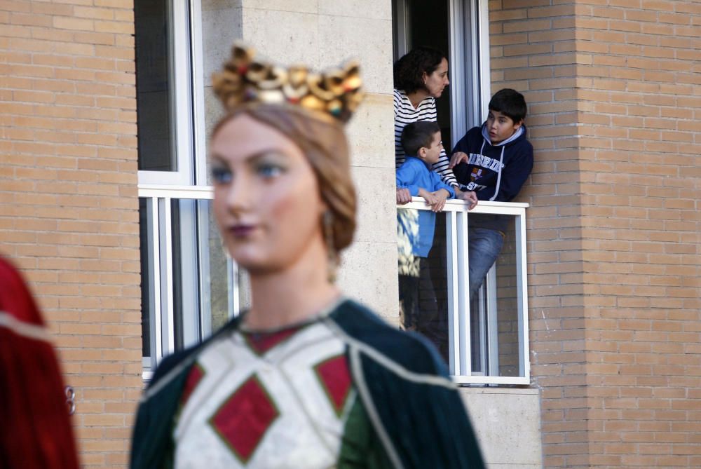 Cercavila gegantera de Fires de Girona