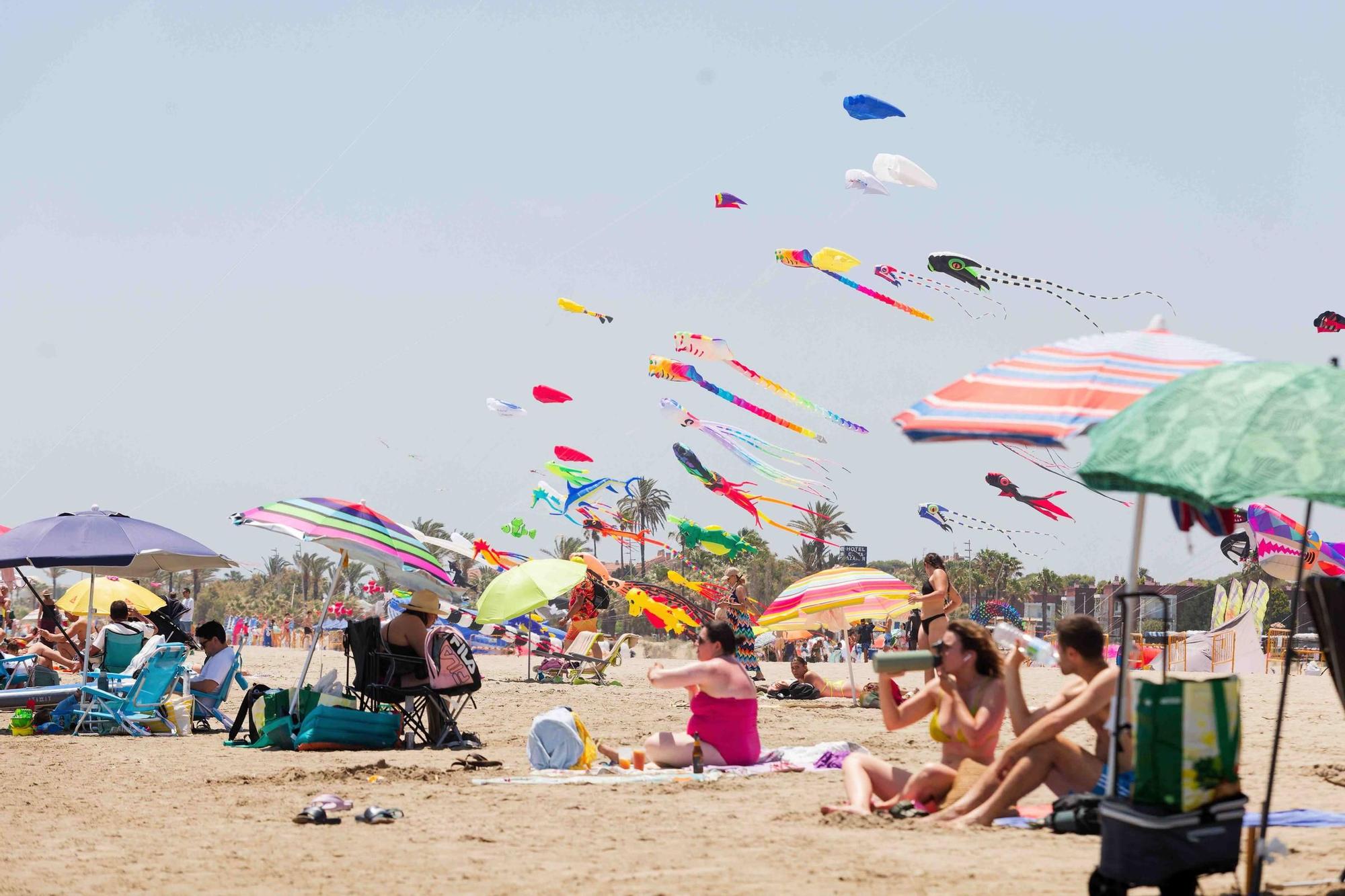Las imágenes de la primera jornada del espectacular Festival del Viento de Castelló