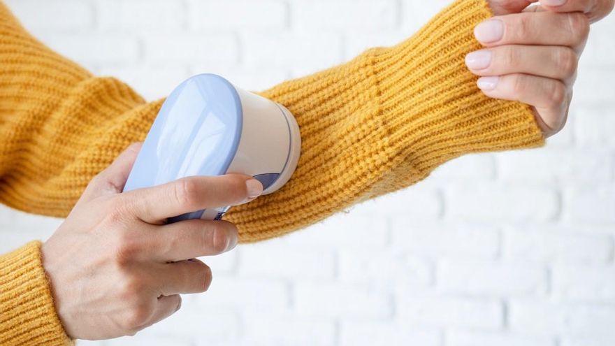 Adiós a las pelusas: Aldi baja de precio por tiempo limitado el inventazo definitivo que deja la ropa como nueva