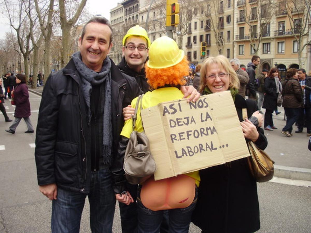 Raúl, Juana i Ángel s’han quedat així per la reforma laboral. FOTO: RAQUEL LÓPEZ