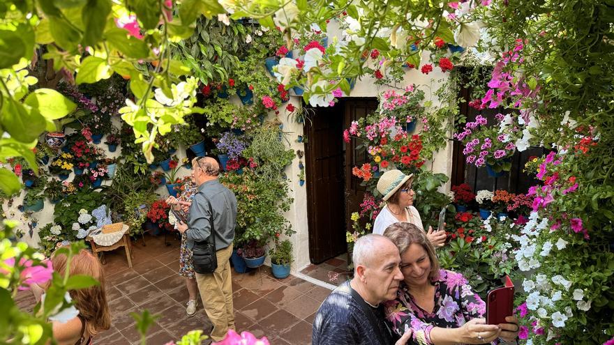 Estas son las cinco rutas y los mapas interactivos de los Patios de Córdoba 2025