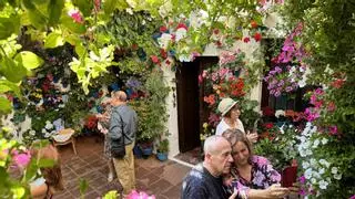 Estas son las cinco rutas y los mapas interactivos de los Patios de Córdoba 2025