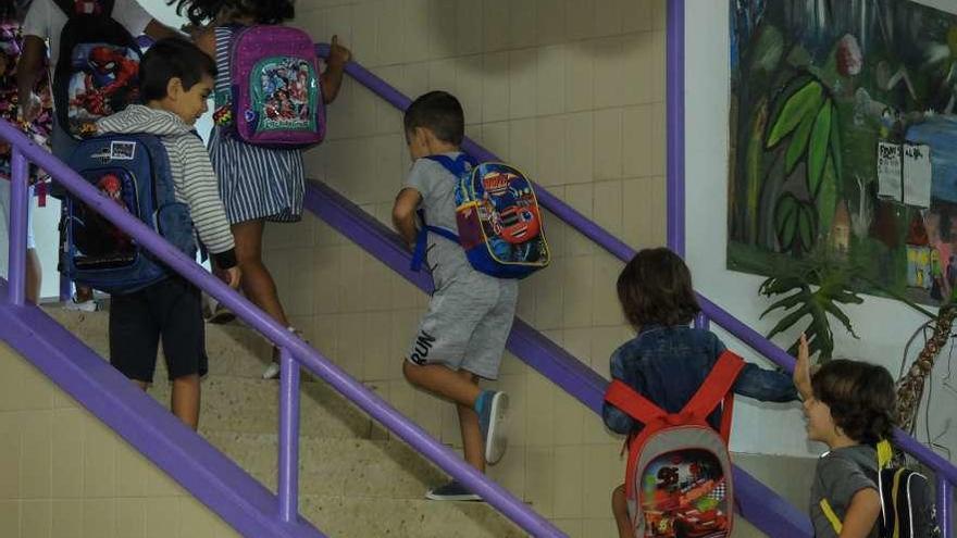 Niños en un colegio gallego. // Iñaki Abella