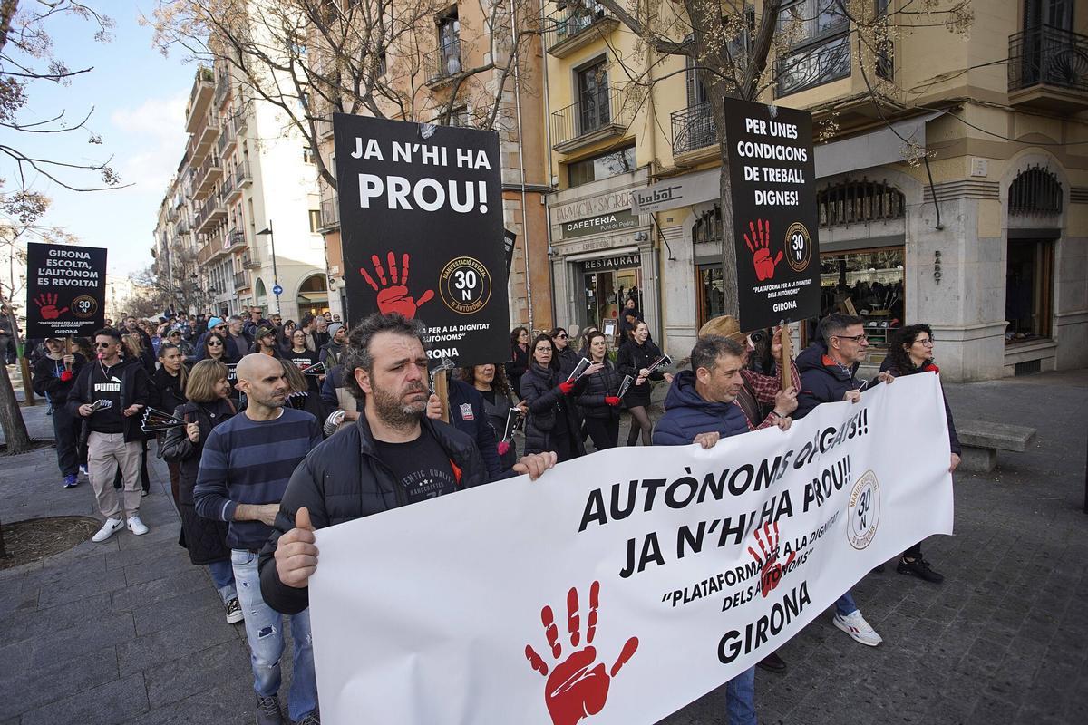 Les imatges de la manifestació dels treballadors autònoms Les imatges de la manifestació dels treballadors autònoms
