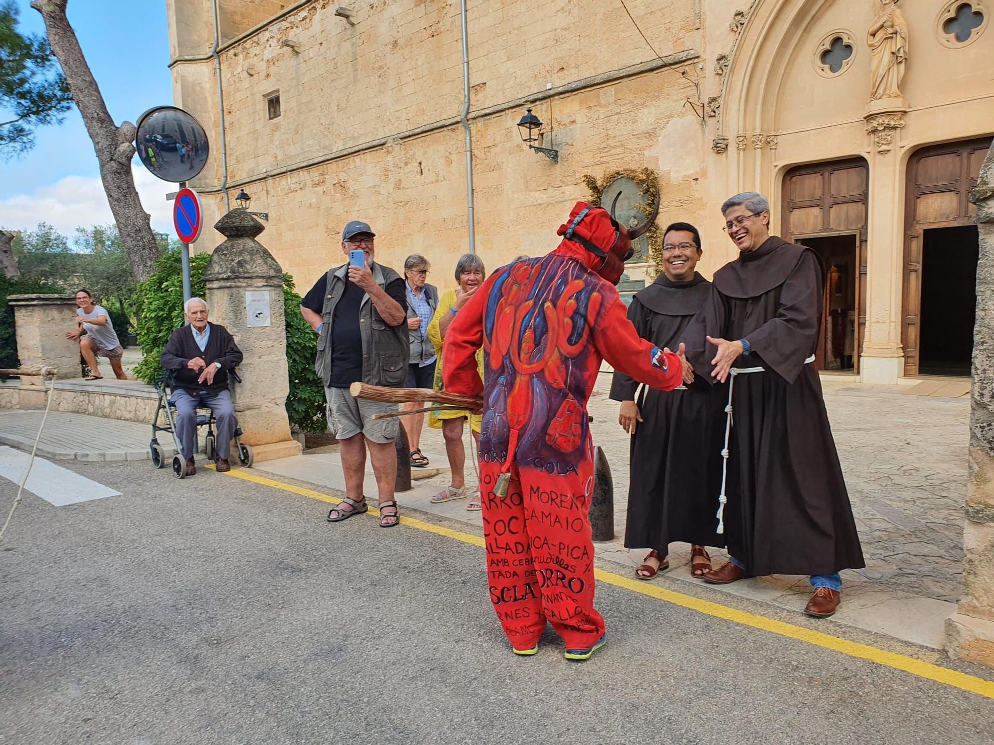 Los dimonis de Mallorca toman Petra