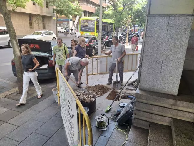 Una avería deja una semana sin agua a la Delegación de Educación y obliga a sus trabajadores a buscar baños fuera