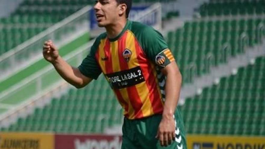 Enrique José Sampedro es un futbolista de mucho peso en la plantilla del Castellón.