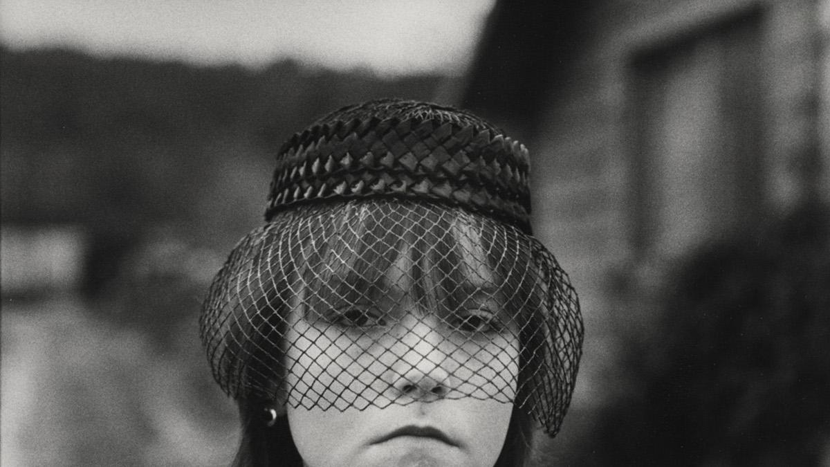 Fotografía 'Tiny en su traje de Halloween' de Mary Ellen Mark