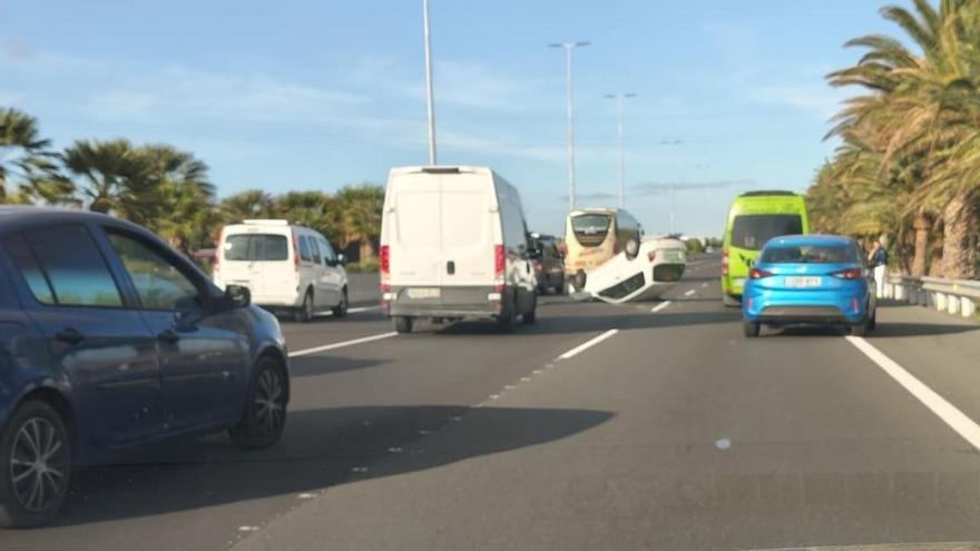 Vuelco de un coche en Gran Canaria