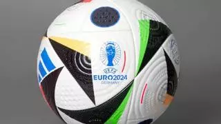 Así es el balón de la Eurocopa que revolucionará el mundo del arbitraje