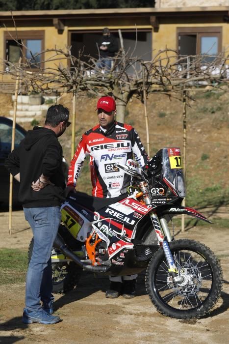 Presentació de l'equip FN Speed Team que participarà al ral·li Dakar