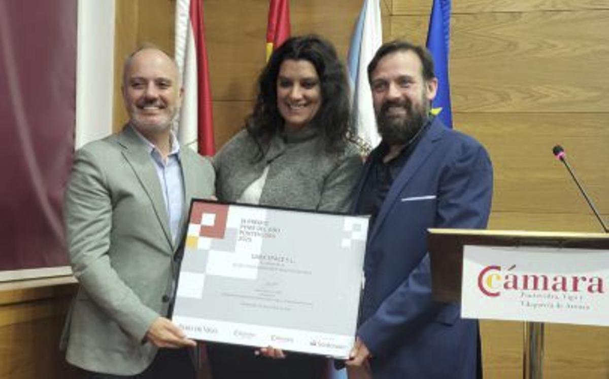 David Regades, junto con los impulsores de UARX Space.