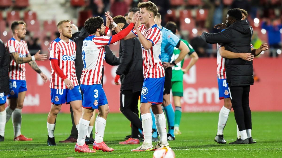 Los jugadores del Girona celebran la victoria en Copa
