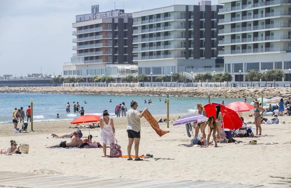 Primer fin de semana de playas abiertas al baño