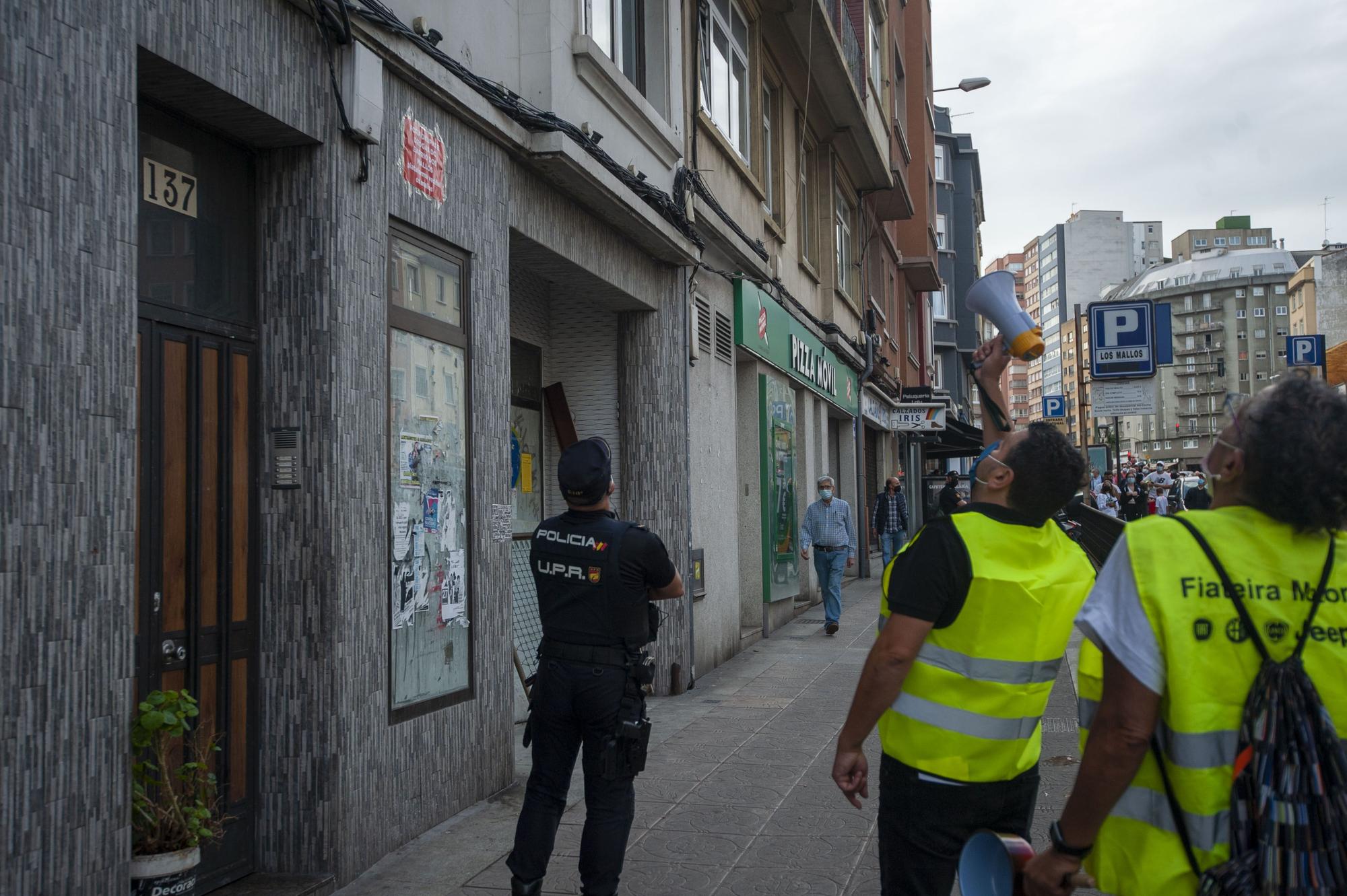 Os Mallos se lanza a la calle para denunciar “inseguridad”