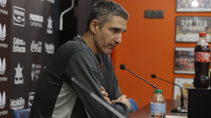 Rubén Burgos: &quot;El primer partido es el único en el que debemos pensar ahora mismo&quot;