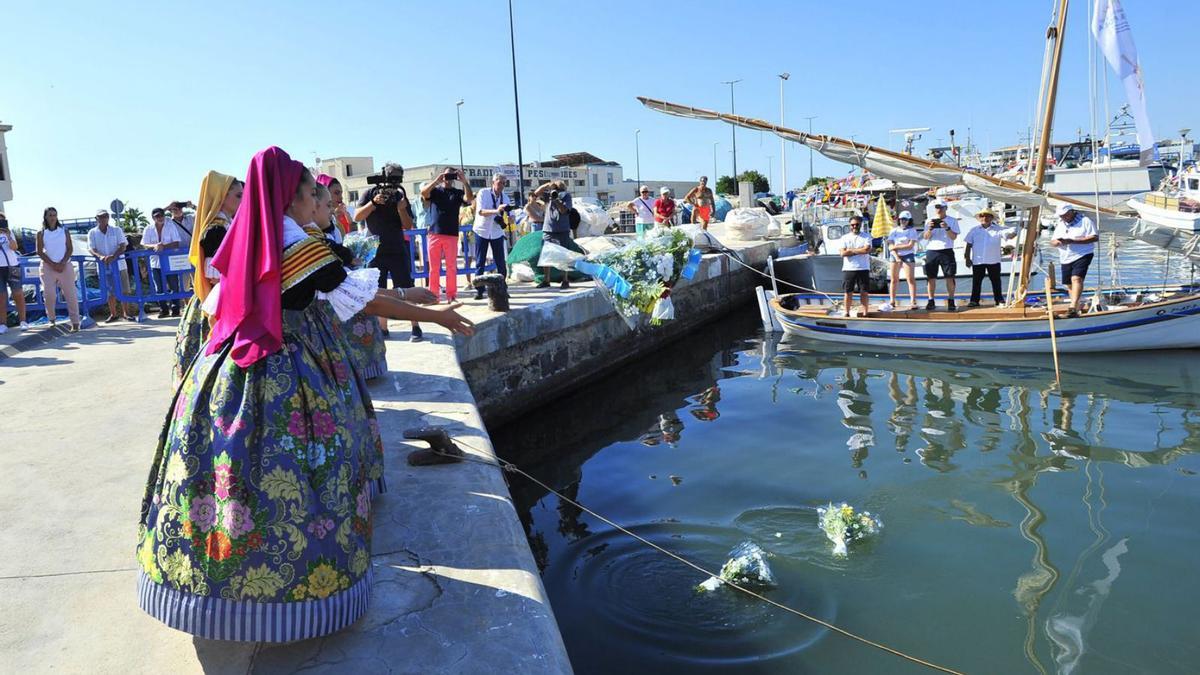 Santa Pola recuerda a sus marineros