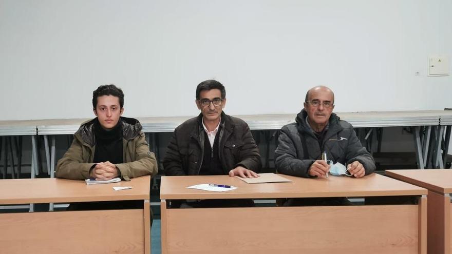 Vecinos de las pedanías de Badajoz convocan una protesta por los continuos cortes de luz