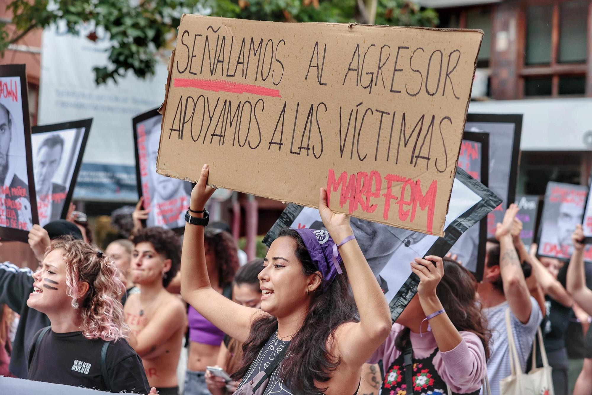 Manifestación por el 25N en Tenerife