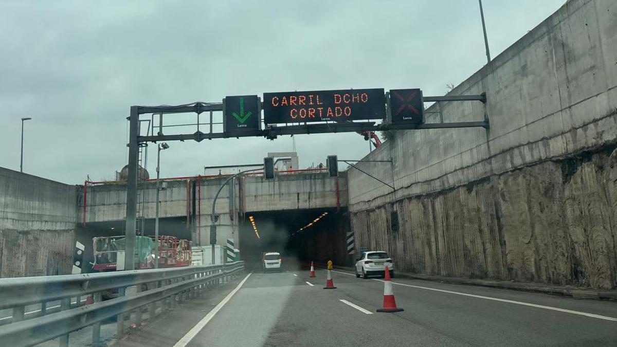El corte del túnel bajo la ría.