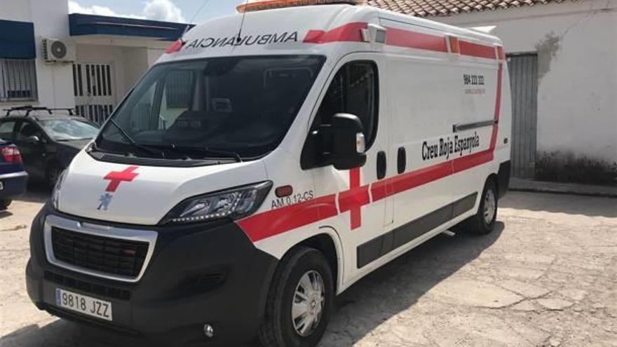 Una de las ambulancias de la entidad.