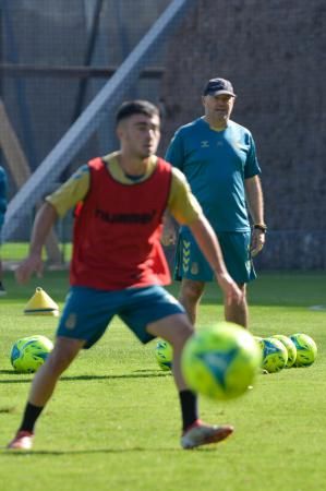 Entrenamiento de la UD Las Palmas (12/10/21)