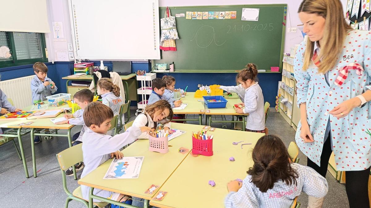 Unas minivacaciones de seis días por Todos los Santos, gran novedad en el calendario escolar del próximo curso, que incluye otros tres macropuentes