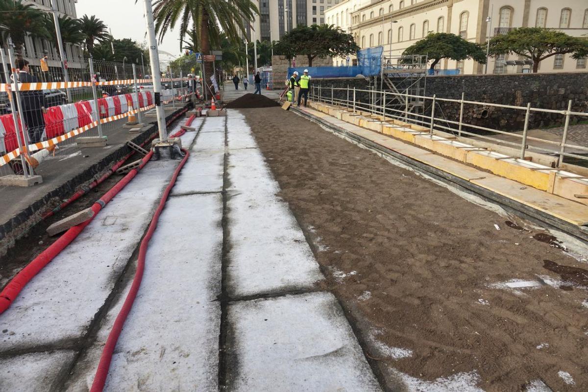 Obras en el puente Bravo Murillo, en Santa Cruz.