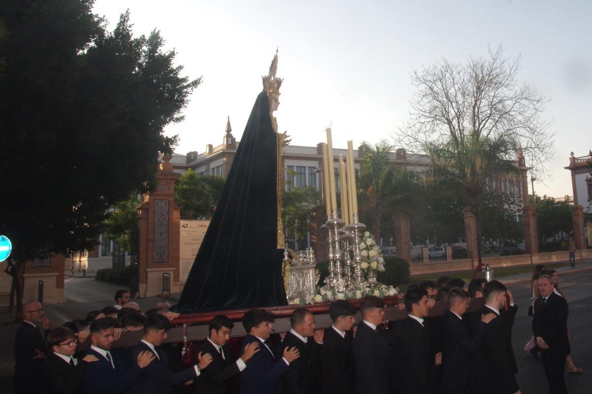Rosario de la aurora de la Virgen Mediadora de la Salvación por las Delicias